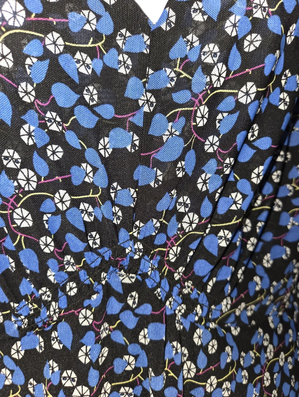 CAbi Blue Floral V-Neck Long Sleeve Dress Size M